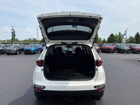 Used 2021 Kia Sportage LX AWD/4WD image 16