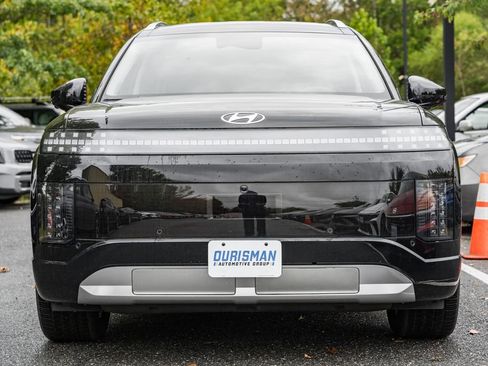 New 2026 Hyundai Ioniq 9 SEL image 2