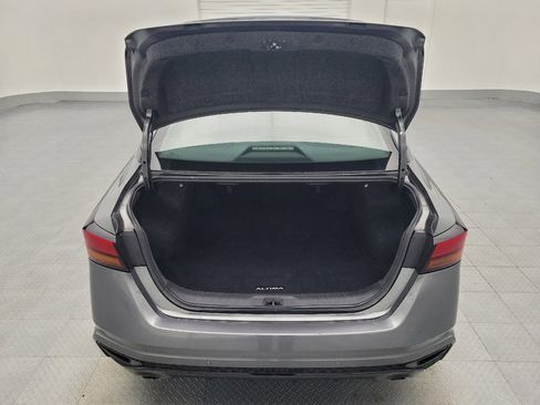 Used 2023 Nissan Altima 2.5 SR image 29