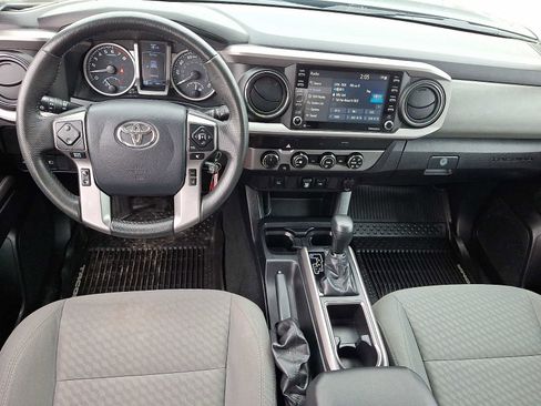 Certified 2020 Toyota Tacoma SR5 image 14