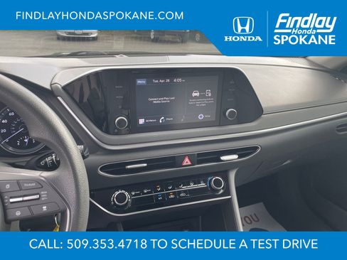Used 2022 Hyundai Sonata SE w/ Cargo Package FWD image 12