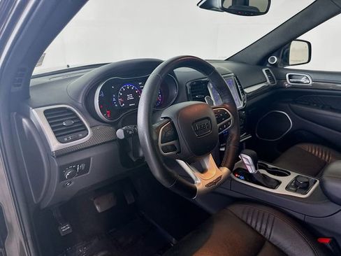 Used 2019 Jeep Grand Cherokee Trackhawk AWD/4WD image 9
