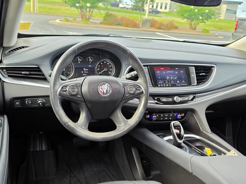 Used 2020 Buick Enclave Essence w/ LPO, Floor Liner Package FWD image 37