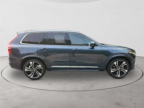 Certified 2024 Volvo XC90 B6 Ultimate w/ Lounge Package AWD/4WD image 6