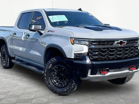 Used 2024 Chevrolet Silverado 1500 ZR2 w/ Technology Package AWD/4WD image 3
