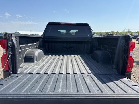 Used 2025 Chevrolet Silverado 1500 RST w/ Protection Package AWD/4WD image 19