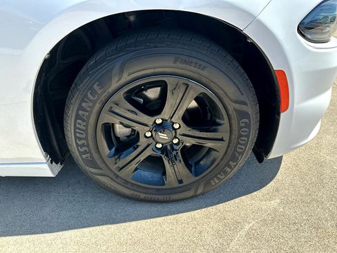 Used 2021 Dodge Charger SXT w/ Leather Interior Group image 5