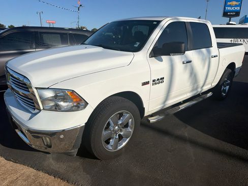 Used 2017 RAM 1500 Big Horn AWD/4WD image 2