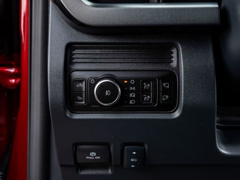 Used 2026 Ford F250 Platinum image 22