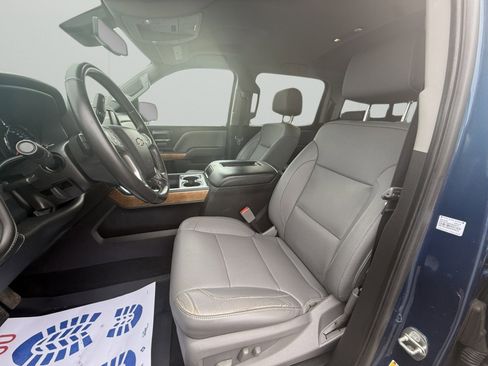 Used 2018 Chevrolet Silverado 1500 LTZ w/ LTZ Plus Package AWD/4WD image 9
