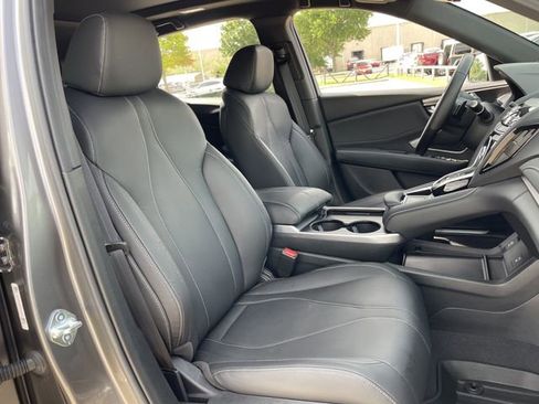 Used 2025 Acura RDX SH-AWD image 28