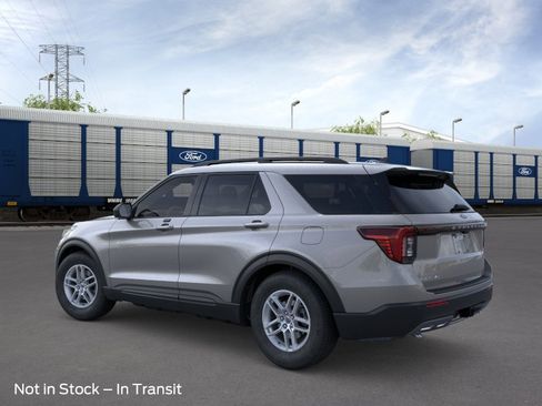 New 2026 Ford Explorer Active w/ Active Comfort Package RWD image 4