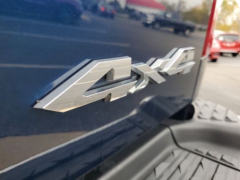 Used 2024 RAM 2500 Big Horn w/ Bed Utility Group image 25