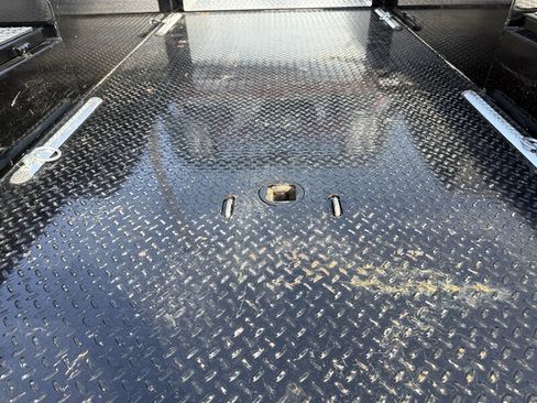 Used 2022 RAM 5500 Tradesman w/ Chrome Appearance Group AWD/4WD image 44
