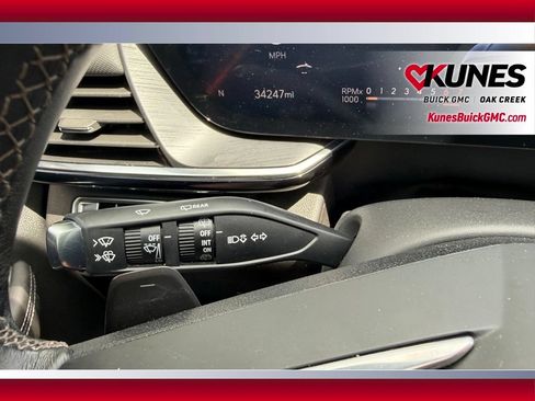 Used 2024 Buick Envision Preferred AWD/4WD image 18
