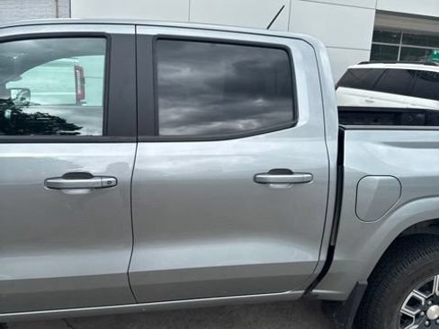 Used 2024 Chevrolet Colorado LT w/ LT Convenience Package III RWD image 15