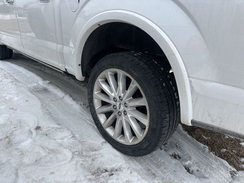 Used 2019 Ford F150 Limited image 15