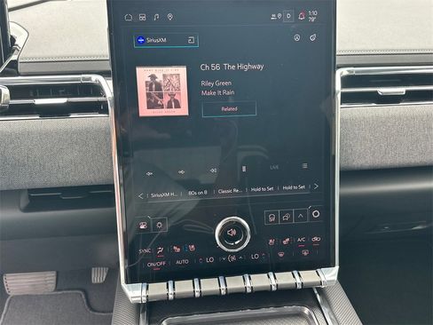 New 2026 GMC Sierra EV Elevation w/ Premium Package image 29