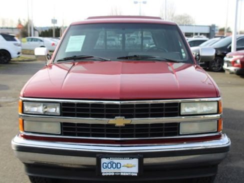Used 1990 Chevrolet Silverado 1500 2WD Regular Cab image 2