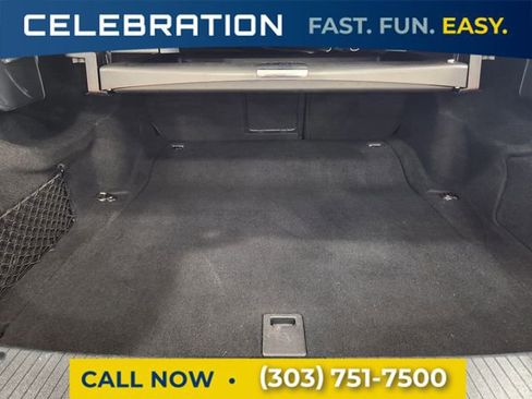 Used 2014 Mercedes-Benz E 550 4MATIC Sedan image 14