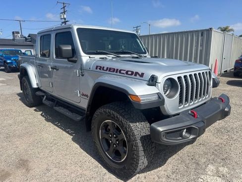 Used 2023 Jeep Gladiator Rubicon w/ LED Lighting Group AWD/4WD image 3