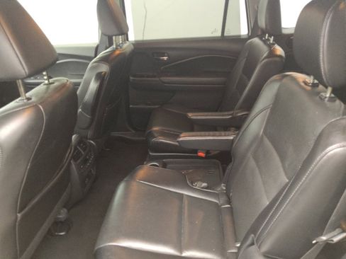 Used 2019 Honda Pilot Elite image 18