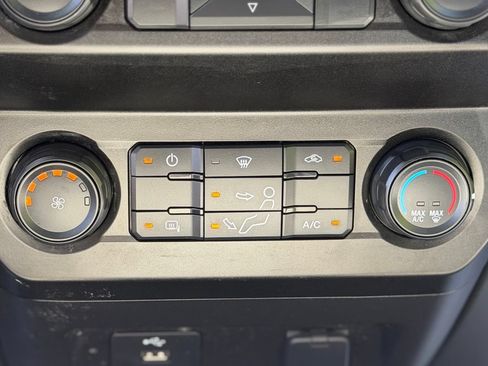 Used 2021 Ford F350 XL w/ Power Equipment Group AWD/4WD image 12
