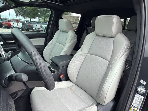 New 2026 Toyota Tacoma Limited AWD/4WD image 22