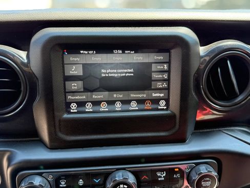 Used 2022 Jeep Wrangler Unlimited Sport AWD/4WD image 15
