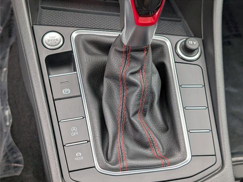 Used 2026 Volkswagen Jetta GLI Autobahn FWD image 25