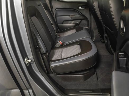 Used 2020 Chevrolet Colorado Z71 image 39