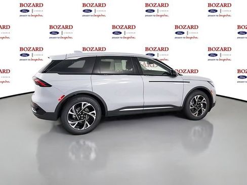 New 2026 Lincoln Nautilus Premier w/ Equipment Group 102A AWD/4WD image 9