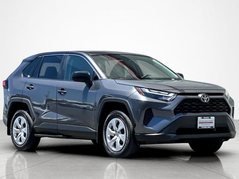 Certified 2025 Toyota RAV4 LE AWD/4WD image 7