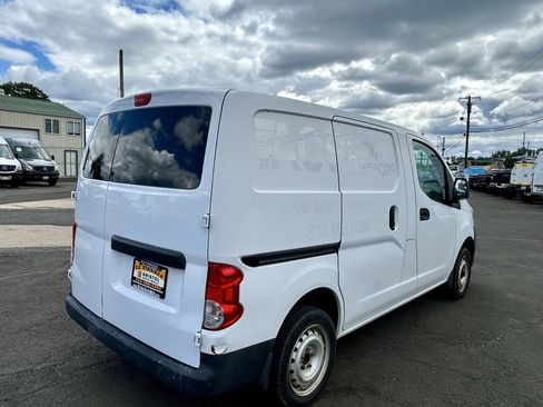 Used 2014 Nissan NV200 S w/ Back Door Glass Package FWD image 5