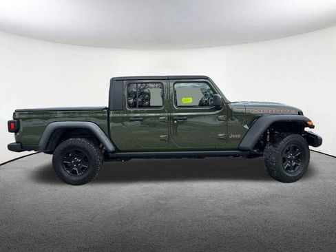 Used 2023 Jeep Gladiator Mojave w/ Cold Weather Group image 15