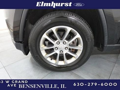 Used 2015 Jeep Grand Cherokee Limited w/ Luxury Group II image 30