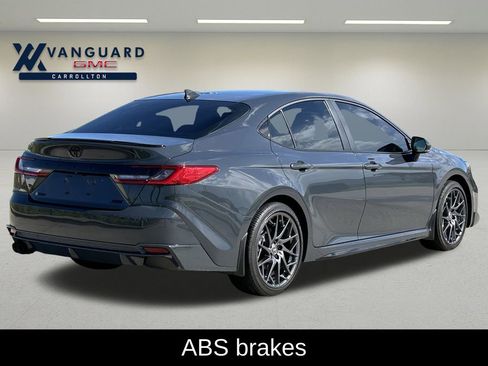 Used 2025 Toyota Camry XSE image 10