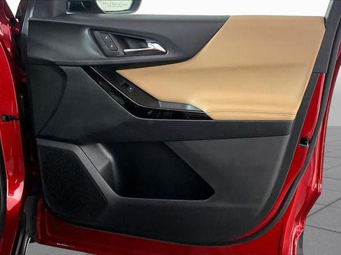 Certified 2026 Chevrolet Equinox ACTIV w/ LPO, Floor Liner Package FWD image 43