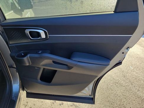 New 2026 Kia Sorento EX image 32