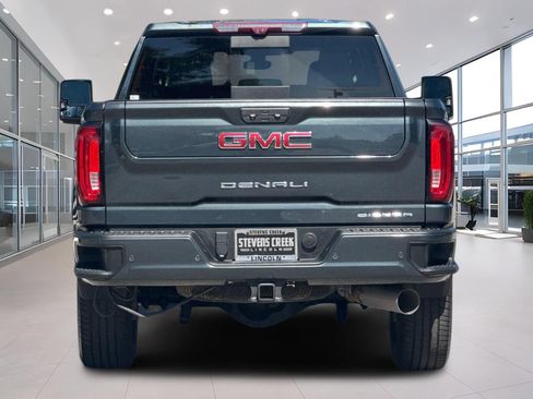 Used 2022 GMC Sierra 2500 Denali w/ Denali Ultimate Package AWD/4WD image 5
