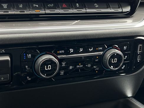 New 2025 Chevrolet Silverado 3500 High Country w/ Technology Package image 24