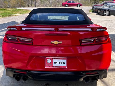 Used 2016 Chevrolet Camaro LT RWD image 5