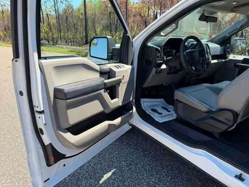 Used 2016 Ford F150 XL w/ XL Power Equipment Group AWD/4WD image 13