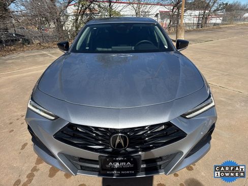 Certified 2025 Acura TLX w/ Technology Package image 2