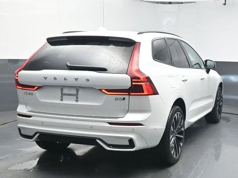 Used 2026 Volvo XC60 B5 Ultra w/ Protection Package Premier image 7