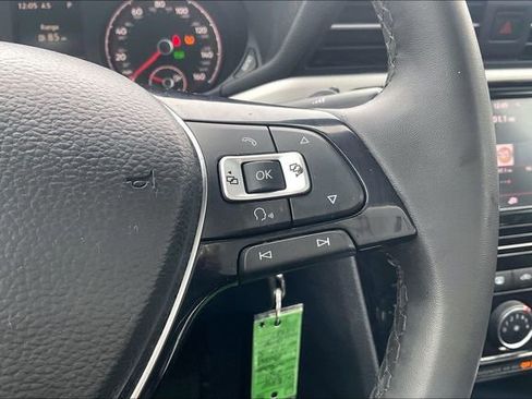 Used 2021 Volkswagen Passat 2.0T S image 19