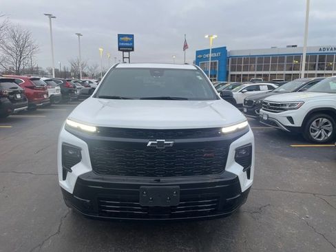 Used 2024 Chevrolet Traverse RS w/ LPO, Floor Liner Package image 6