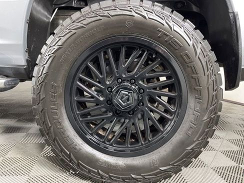 Used 2021 RAM 2500 Big Horn w/ Level 1 Equipment Group image 13