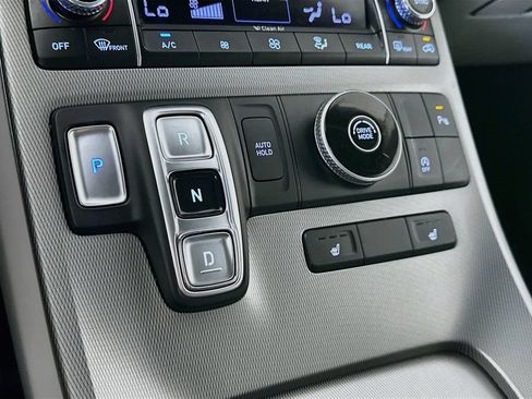 Used 2020 Hyundai Palisade SEL FWD image 16