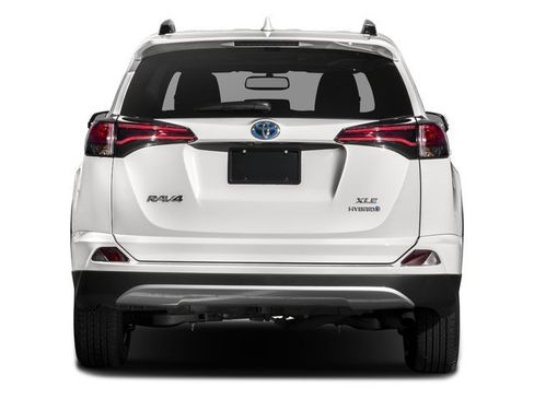 Used 2017 Toyota RAV4 XLE w/ Convenience Package AWD/4WD image 5